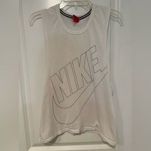 Nike sleeveless top